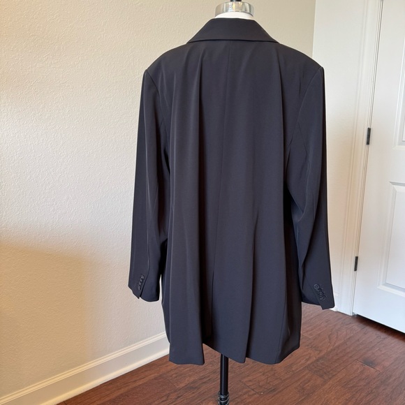 H&M Elegant Black Blazer - Picture 6 of 8